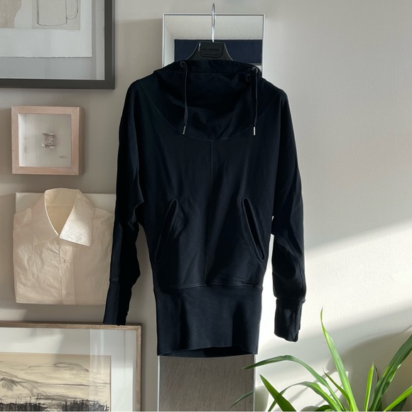 *SOLD* Lululemon Flashback Pullover Hoodie - Picture 5 of 5